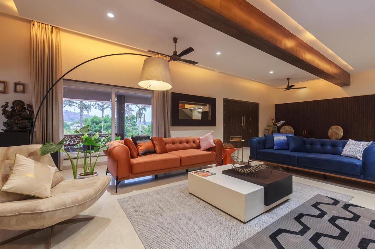 Stayvista'S The Cincin With Elegant Rooms, Snooker Table, Pool, Scenic View, And Jacuzzi Lonavala Eksteriør bilde