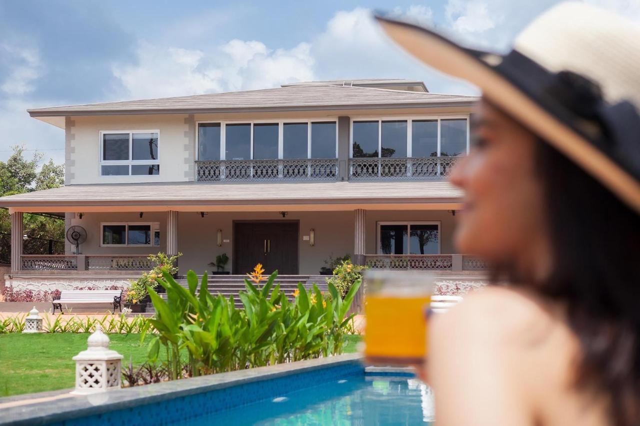 Stayvista'S The Cincin With Elegant Rooms, Snooker Table, Pool, Scenic View, And Jacuzzi Lonavala Eksteriør bilde
