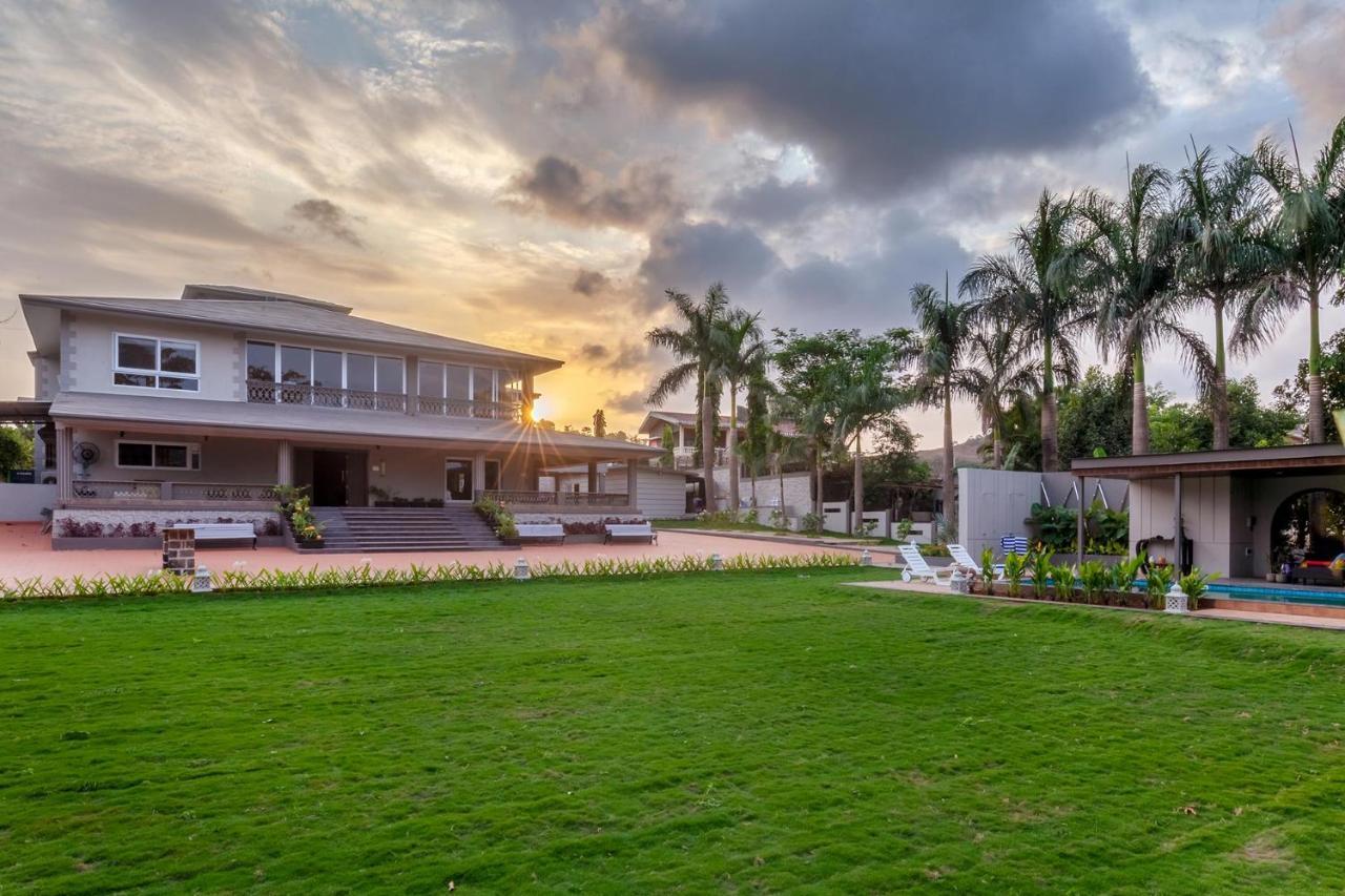 Stayvista'S The Cincin With Elegant Rooms, Snooker Table, Pool, Scenic View, And Jacuzzi Lonavala Eksteriør bilde